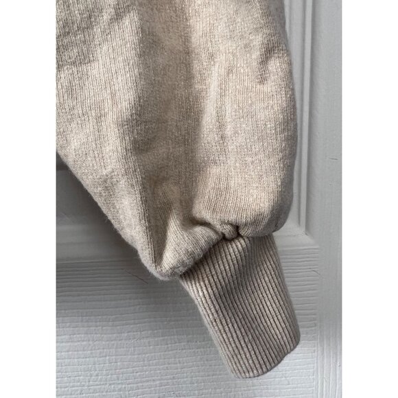 Solitaire Distressed Top - Picture 3 of 11